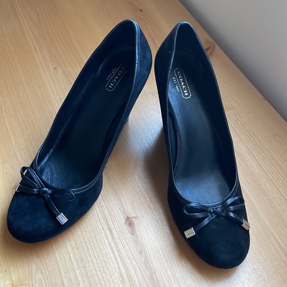 Coach Black Suede Wedge Shoes. - Picture 16 of 16